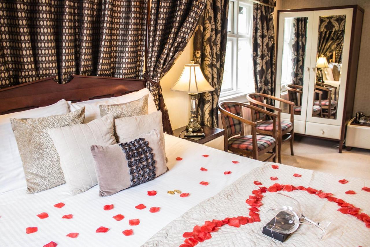 The Howbeck & The Retreat Incl Off-Site Health Club And Parking Ev Point Available Уиндермир Экстерьер фото