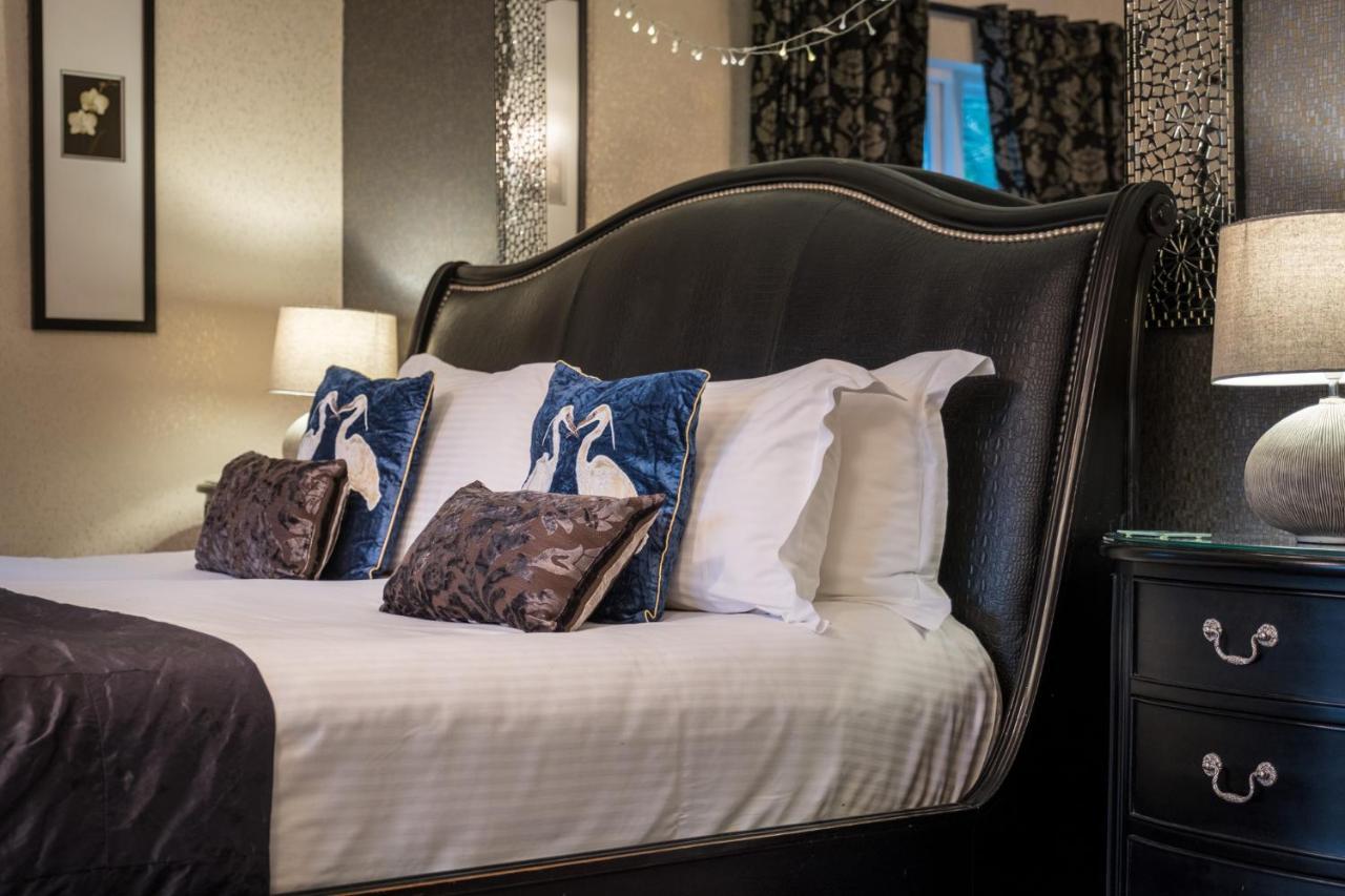 The Howbeck & The Retreat Incl Off-Site Health Club And Parking Ev Point Available Уиндермир Экстерьер фото