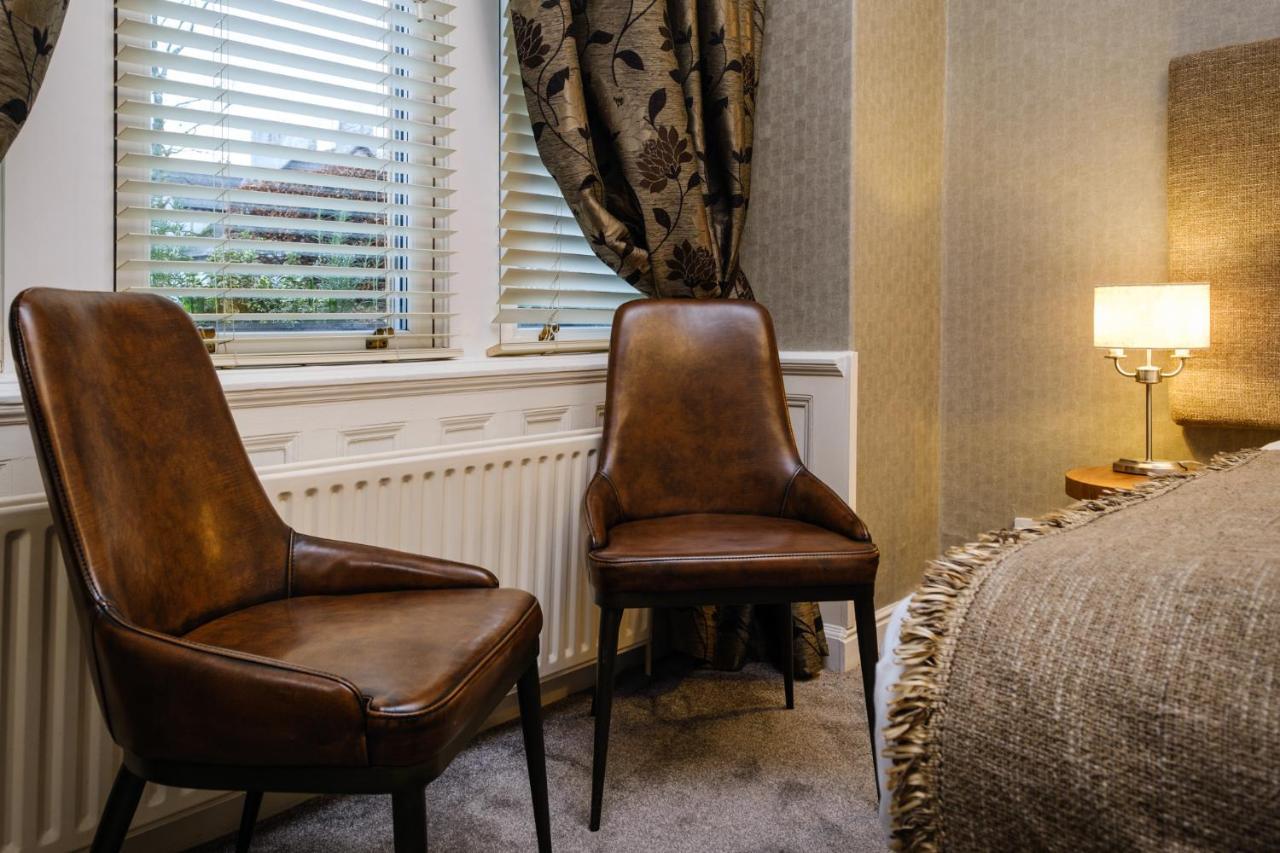 The Howbeck & The Retreat Incl Off-Site Health Club And Parking Ev Point Available Уиндермир Экстерьер фото