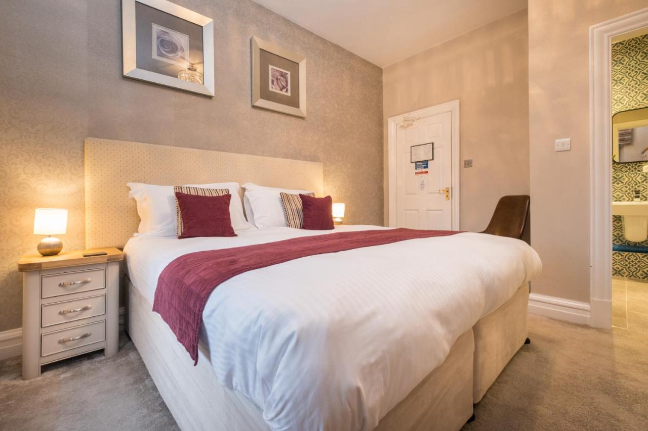 The Howbeck & The Retreat Incl Off-Site Health Club And Parking Ev Point Available Уиндермир Экстерьер фото